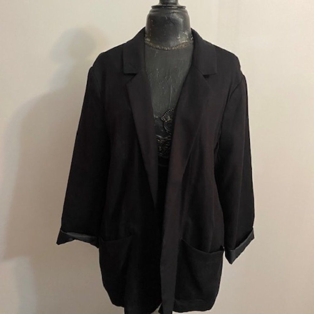 Express Black Open blazer with satin sleeves, size XL